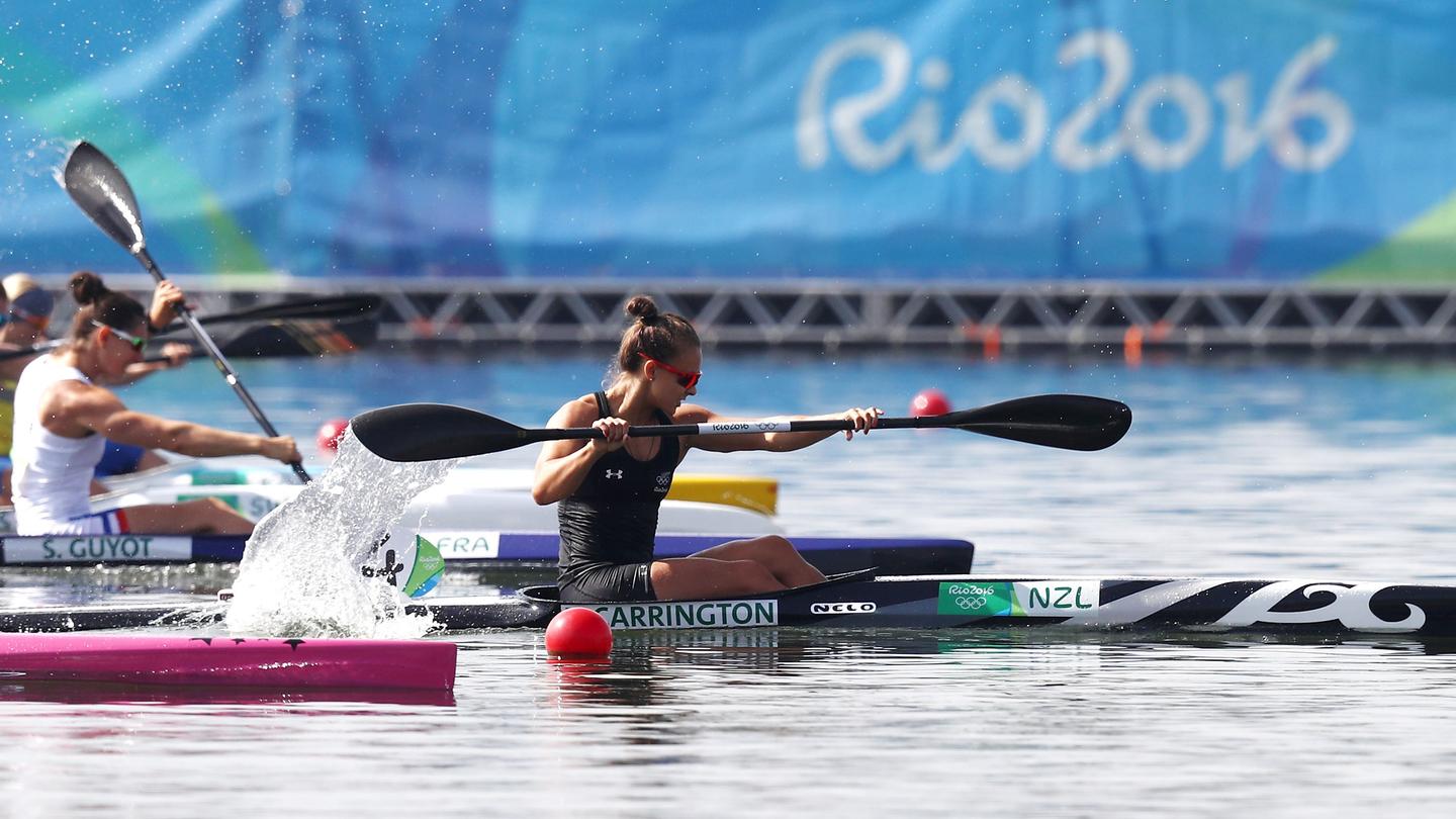 Carrington sprints to gold