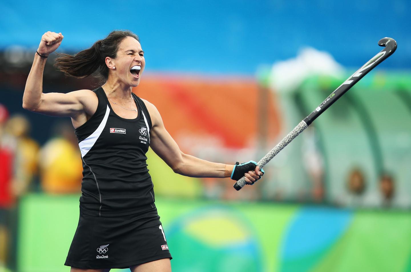 Good win for hockey women
