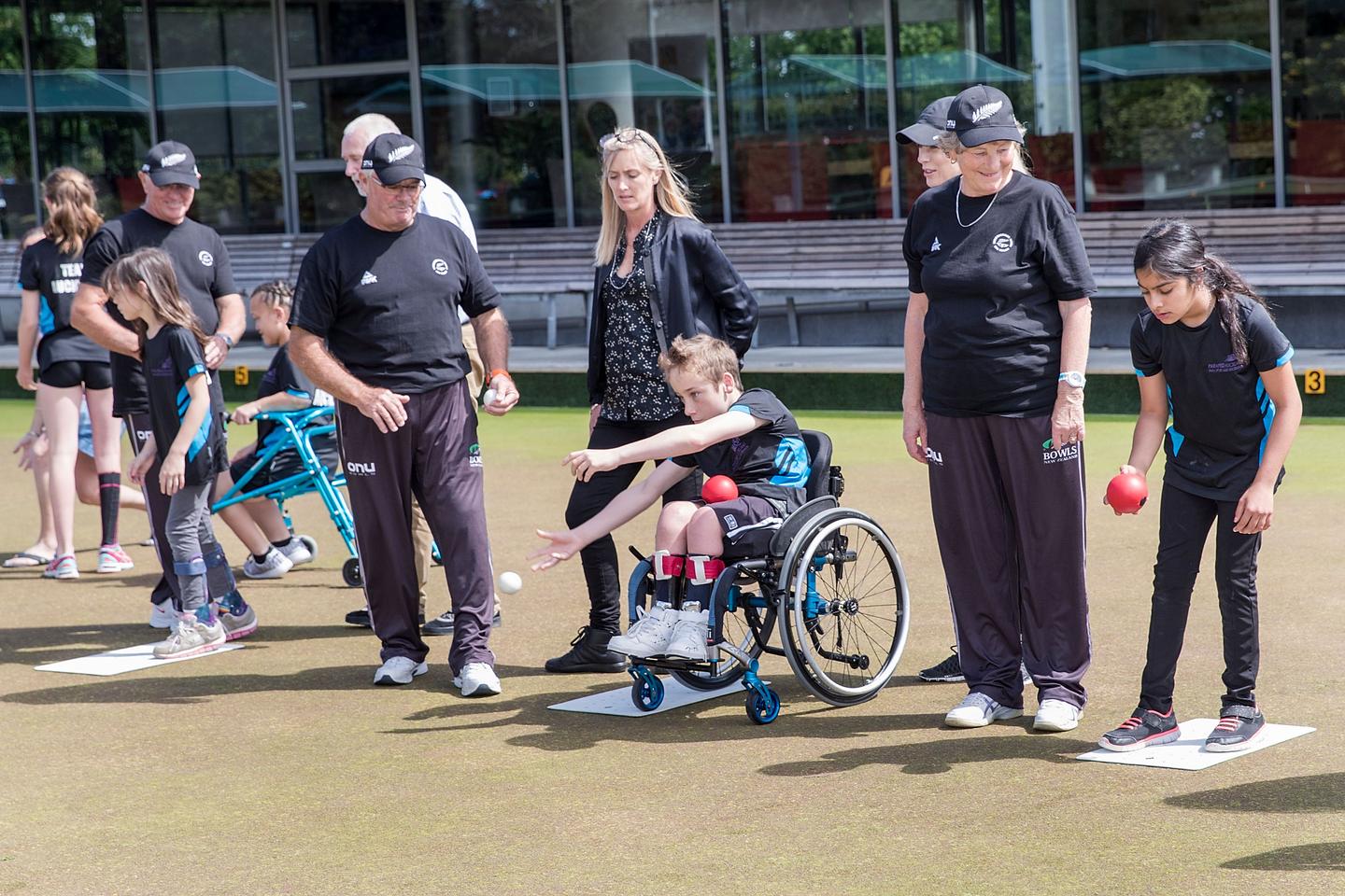 Seven lawn bowls athletes named to Commonwealth Games Team