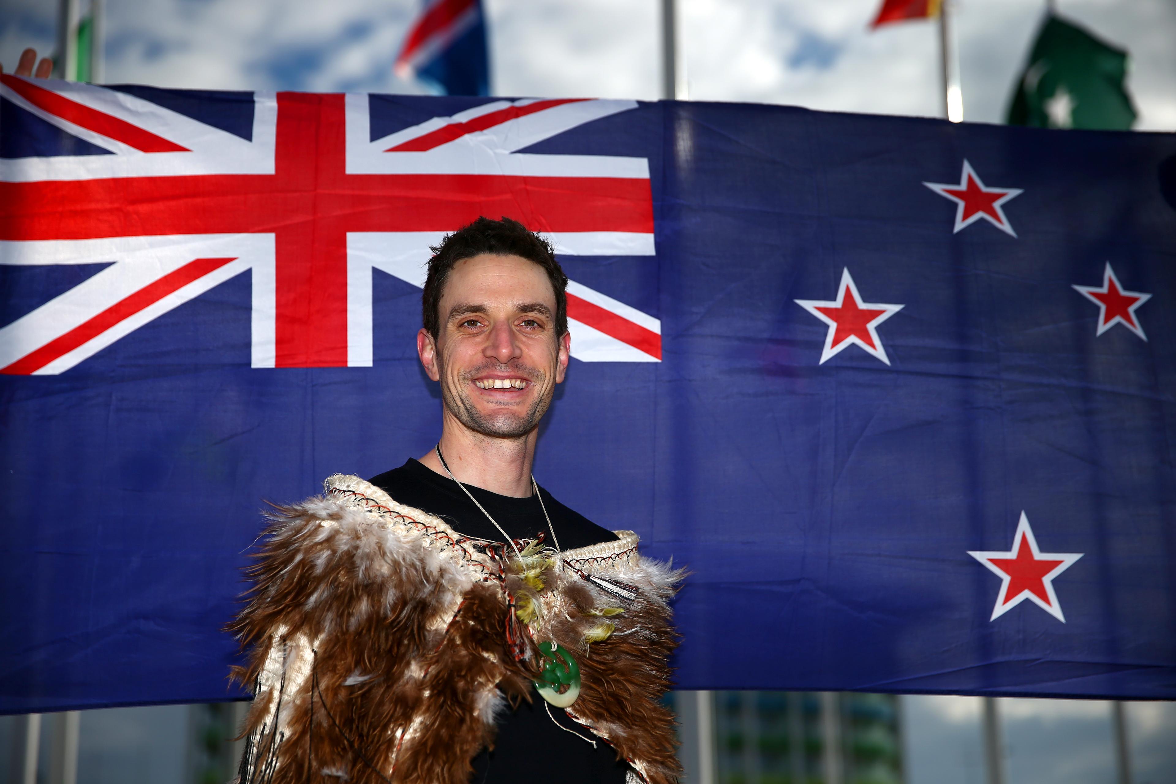 Shane Dobbin: Speed Skater Named Flag Bearer