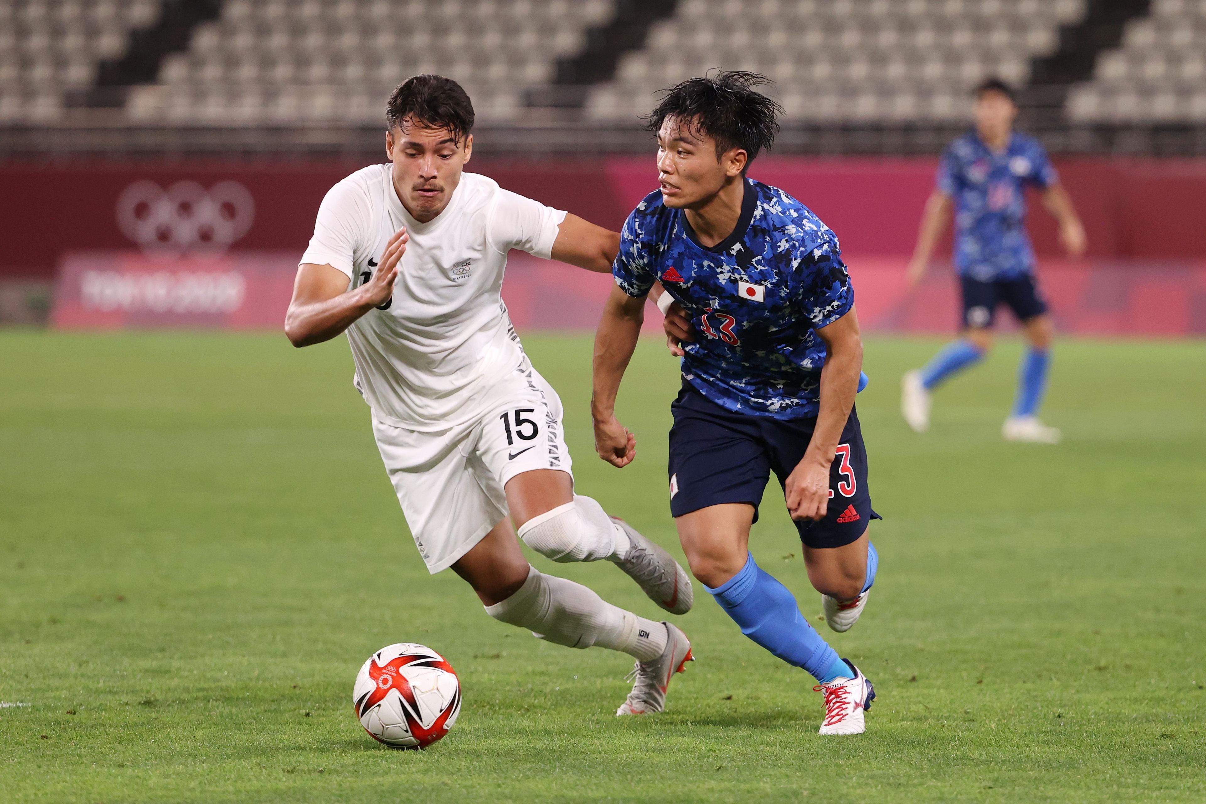 Footballers denied in penalty shootout