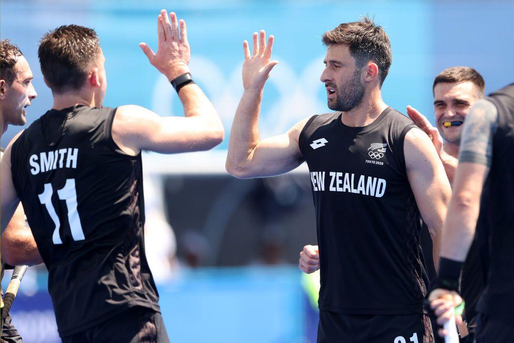 New Zealand men squeezed out in hockey opener