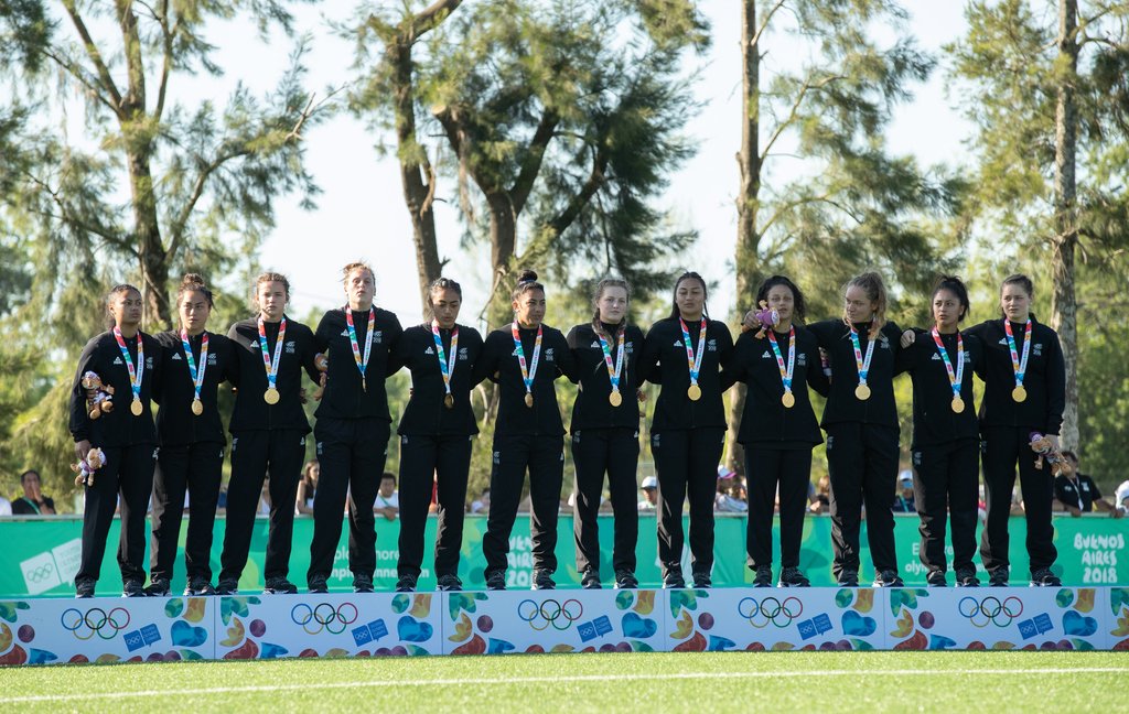 Sevens team cap off dominant tournament with gold medal win + paddler wins silver in C1 slalom 