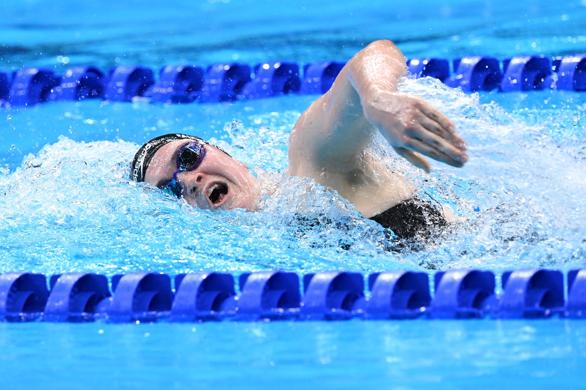 Sensational Fairweather lights up Olympic pool