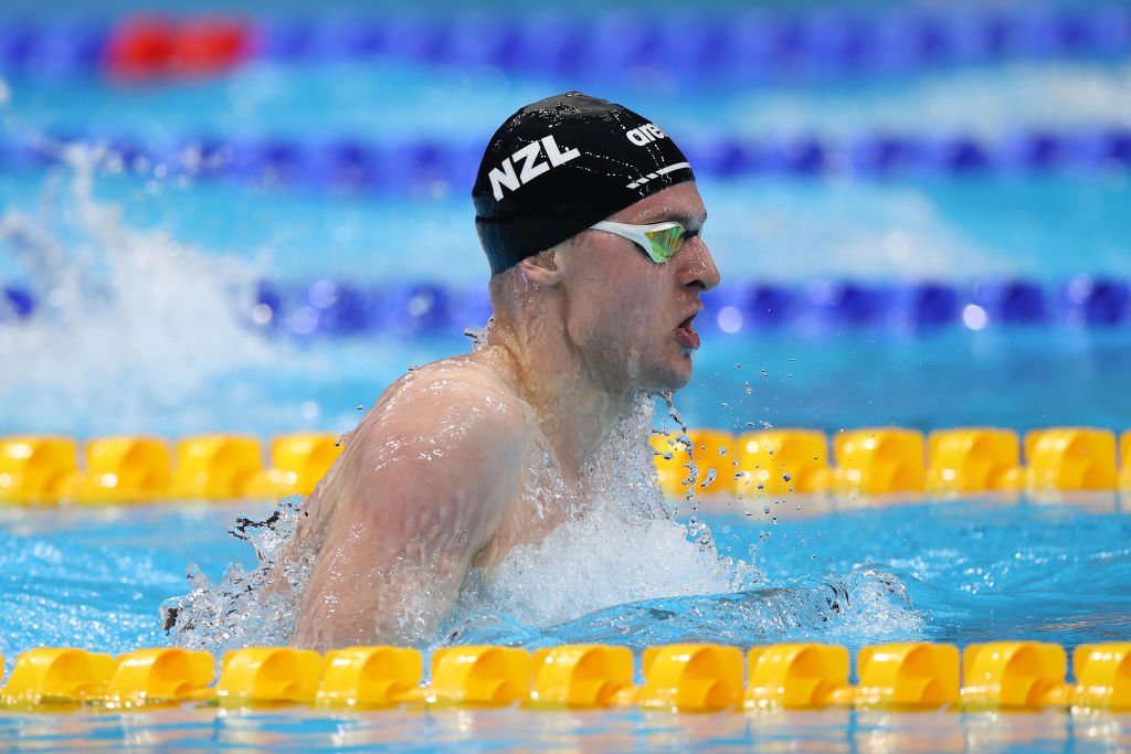 Clareburt fades to 7th in swim final