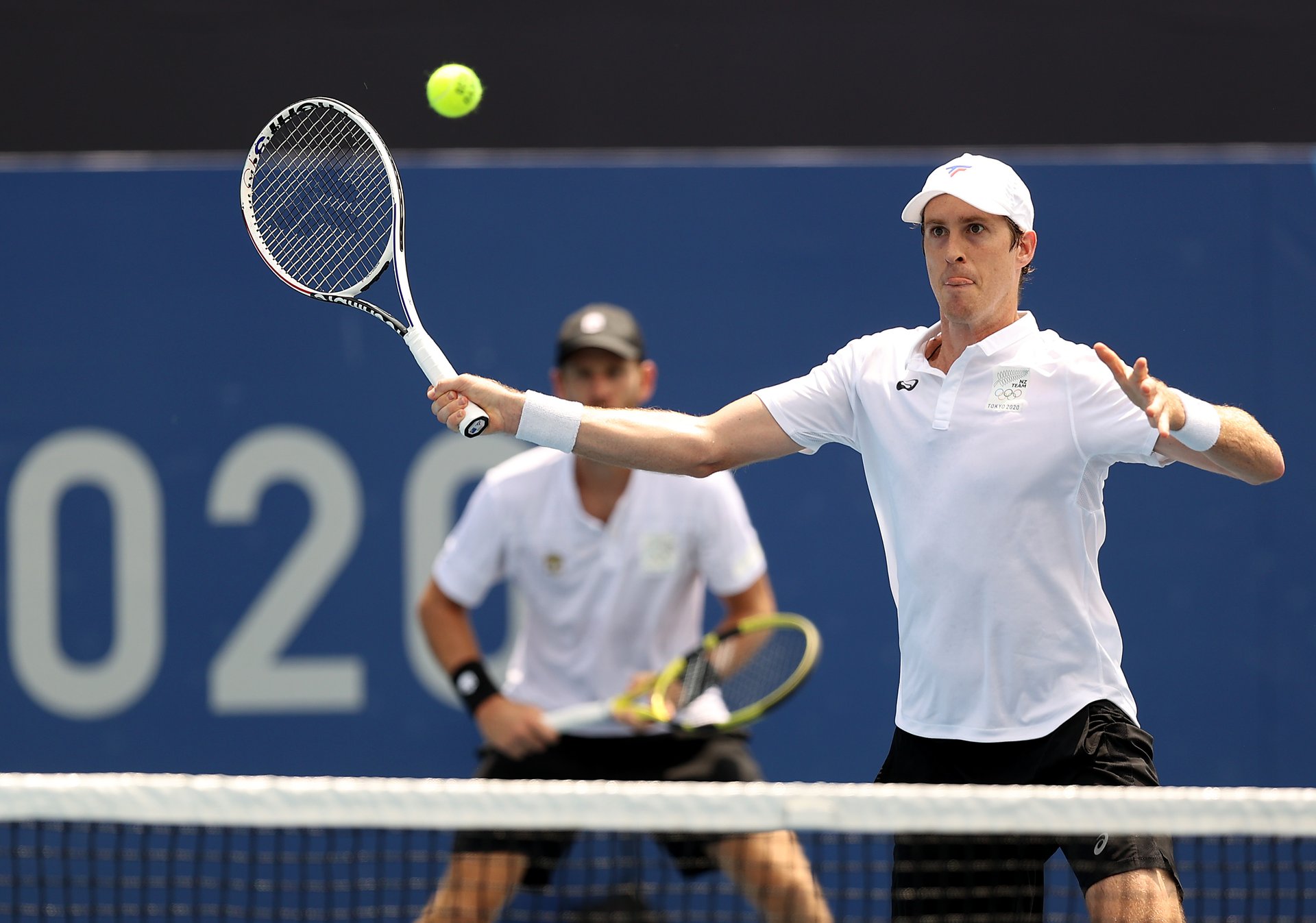 Venus and Daniell to play for bronze