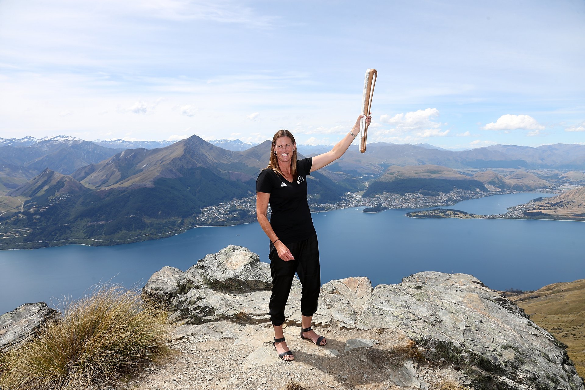 Queen's Baton welcomed with Nevis Swing and stunning South Island scenery
