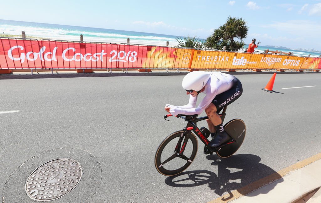 Bond: From rowing gold to cycling bronze