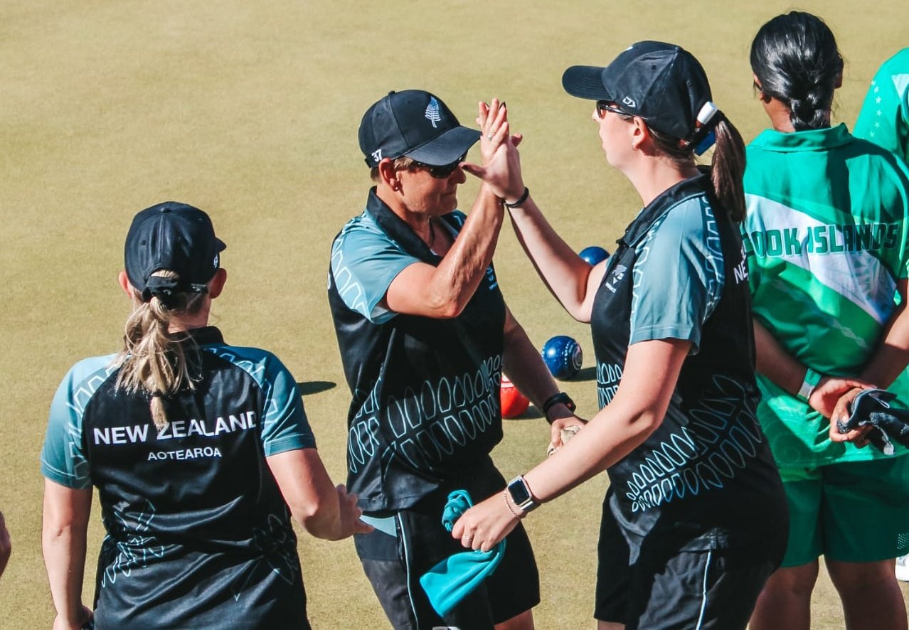 Second bronze for bowls women