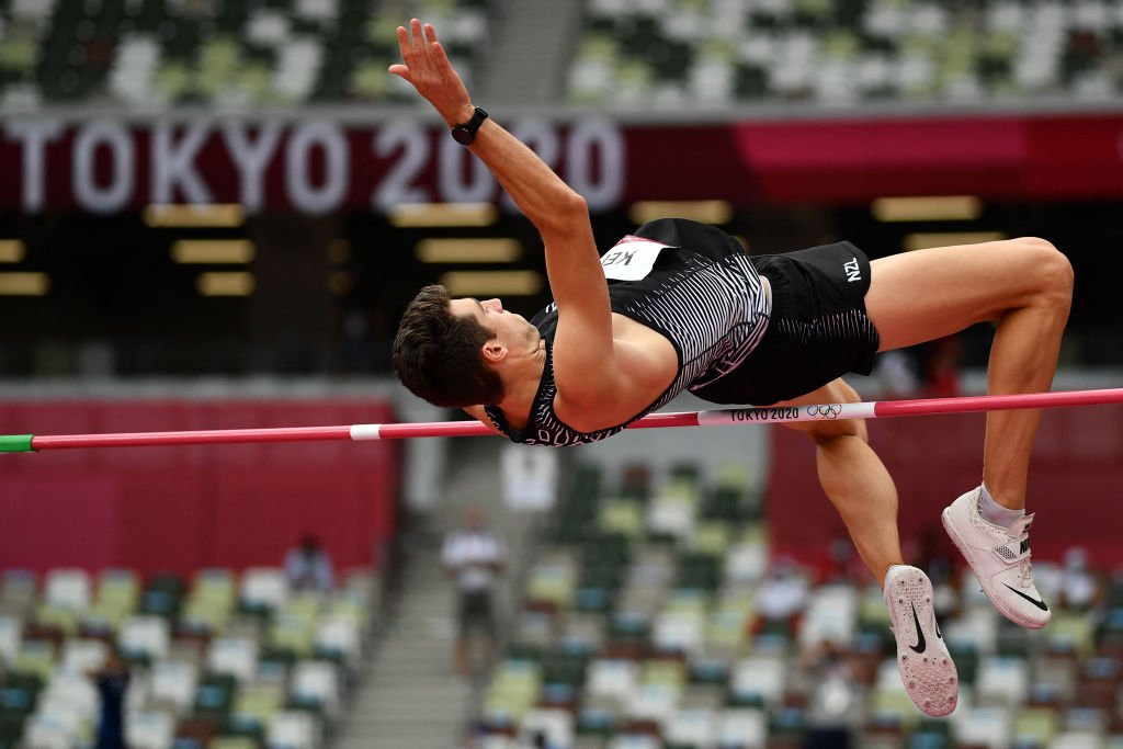 Kerr through to high jump final