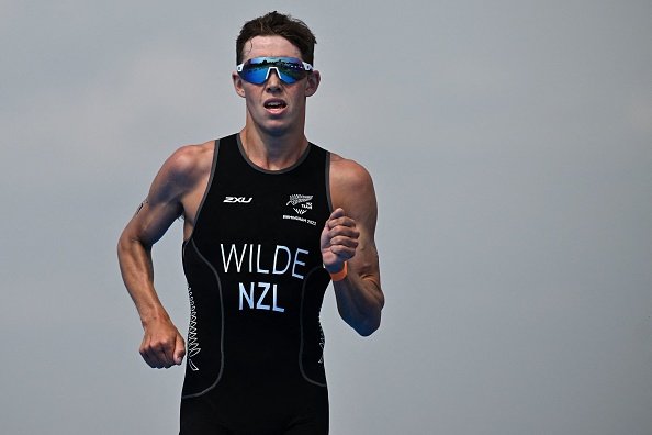 Wilde grabs silver medal in triathlon