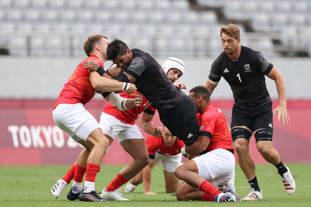 Sevens men into final