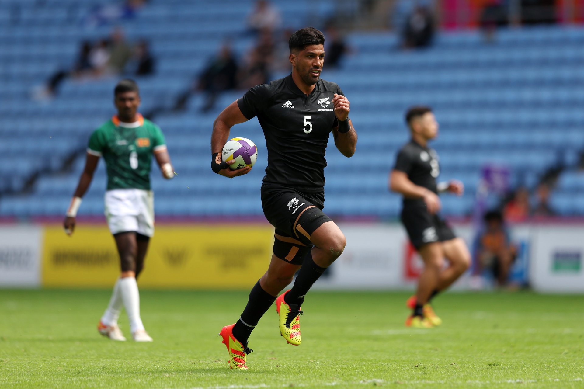 Sevens teams unbeaten on opening day