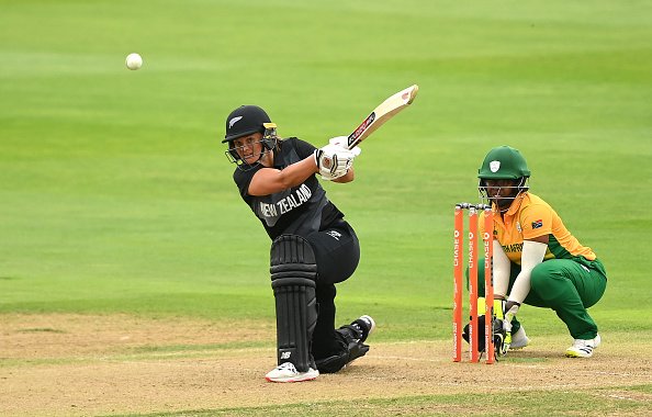 Bates sparks cricketers to vital win
