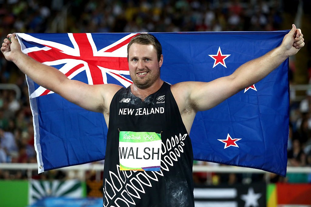 Walsh wins shot put bronze