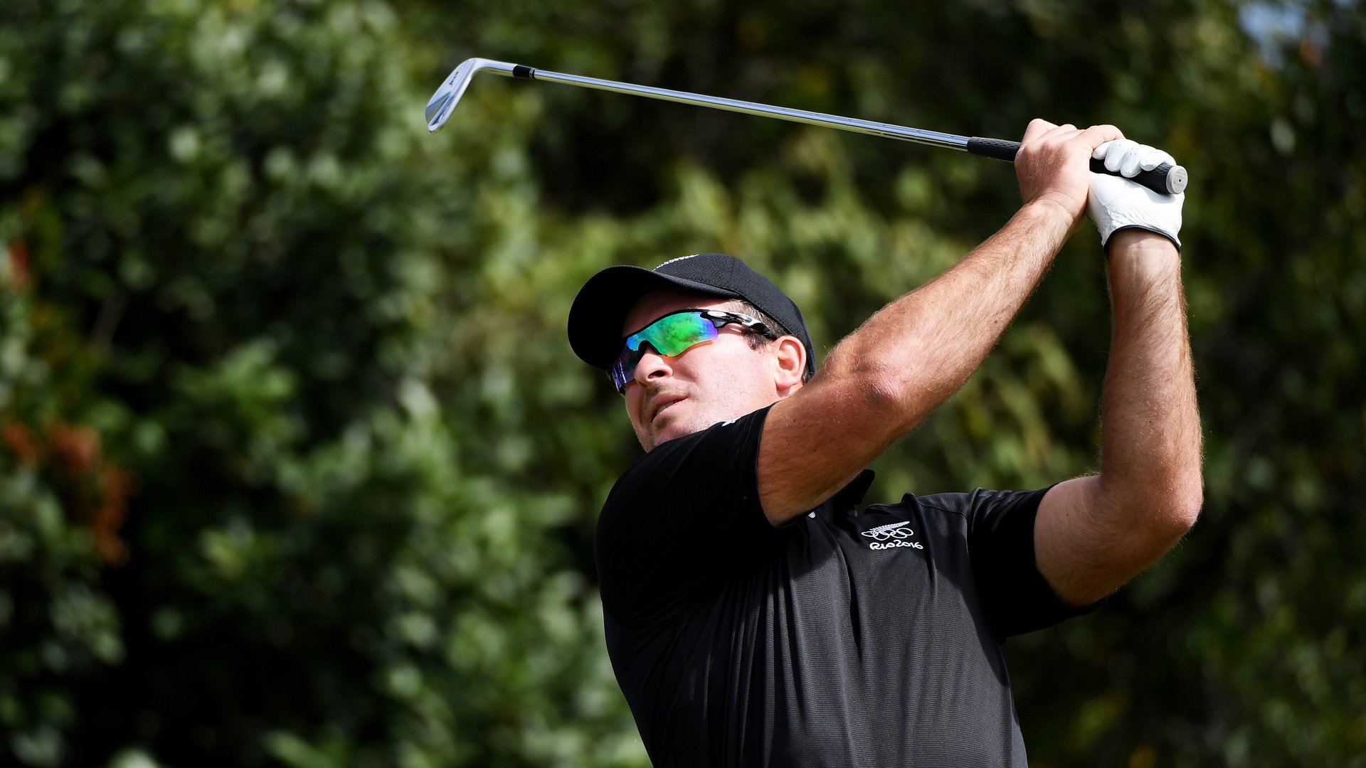 Fox has good first round