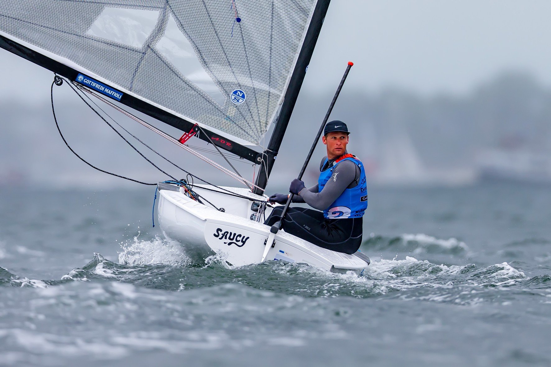 Friendly rivalry driving America’s Cup teammates