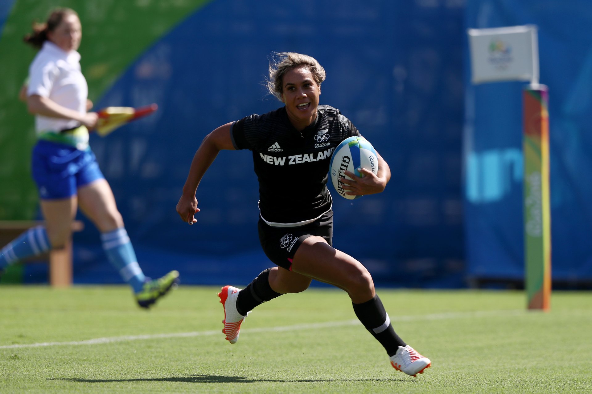 New Zealand Women’s Sevens Team into quarter-finals