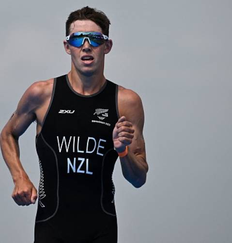 Wilde grabs silver medal in triathlon | New Zealand Olympic Team