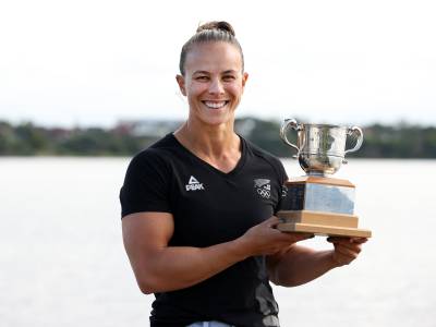Dame Lisa Carrington Awarded Lonsdale Cup for 2023